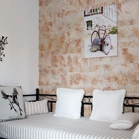 Club Maria Sidárion